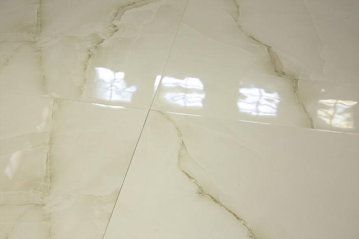 White-Onix_Glanz Feinsteinzeug Fliese White Onix