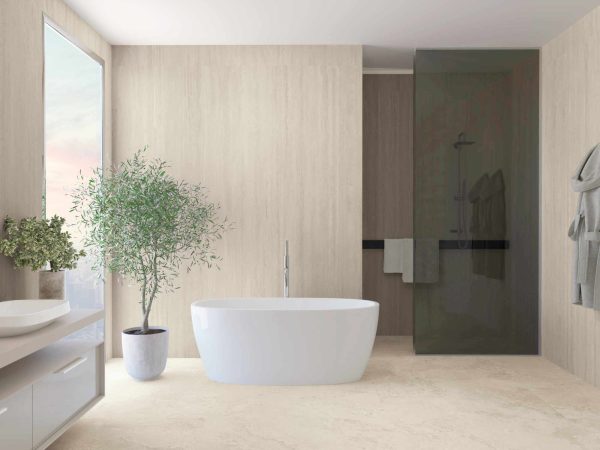 Feinsteinzeug Travertin Creme Vein Bone 120x60 cm in hellem Wohnraum